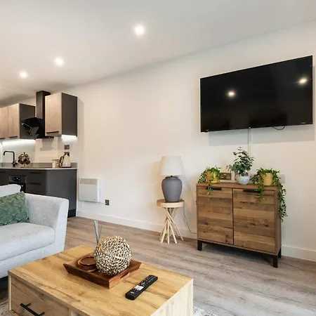 Apartament Zeni Ouse Court Beautiful 1 Bed Flat